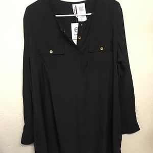 East Essence Women’s shirt - Black New w/tags